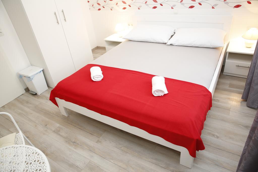 Apartments Gabrijel Vodice Bagian luar foto